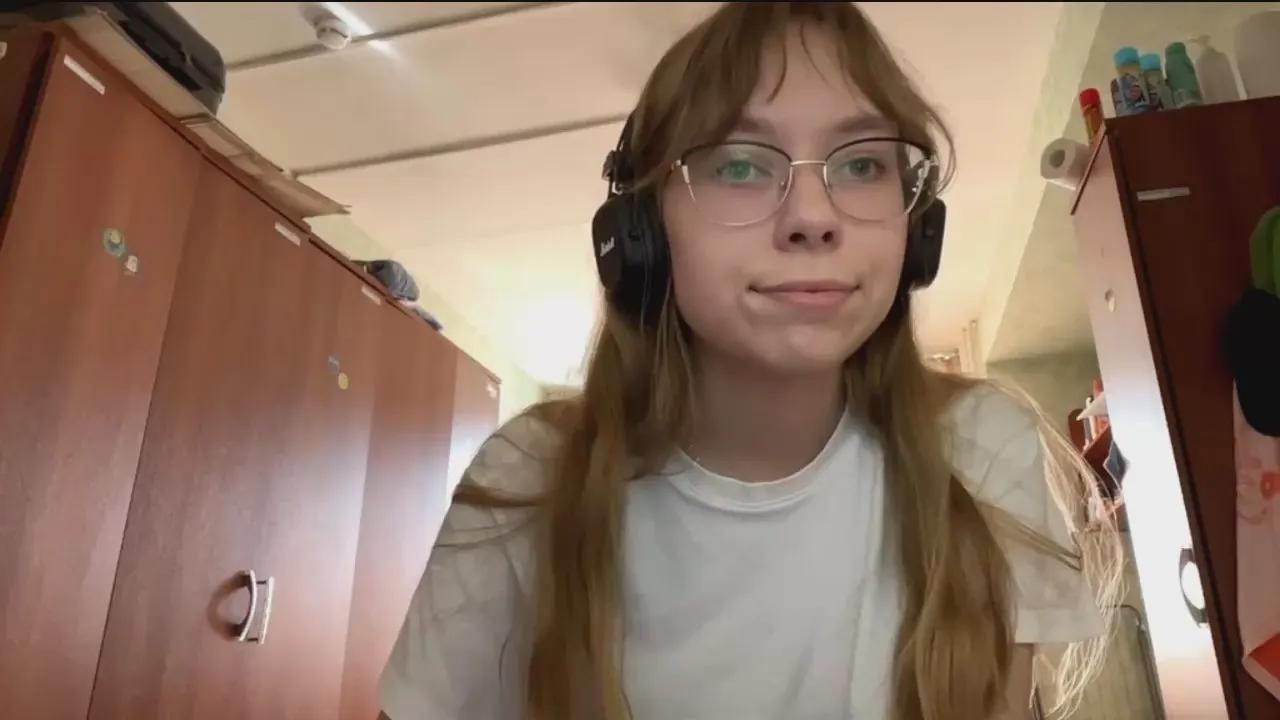 Offline JoRosin on Cam4