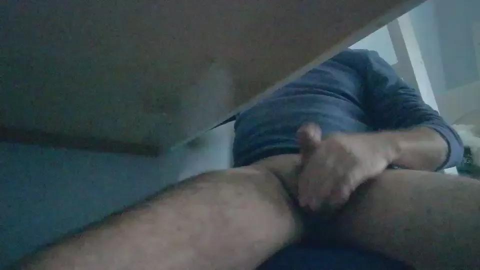josedu40 on Cam4 