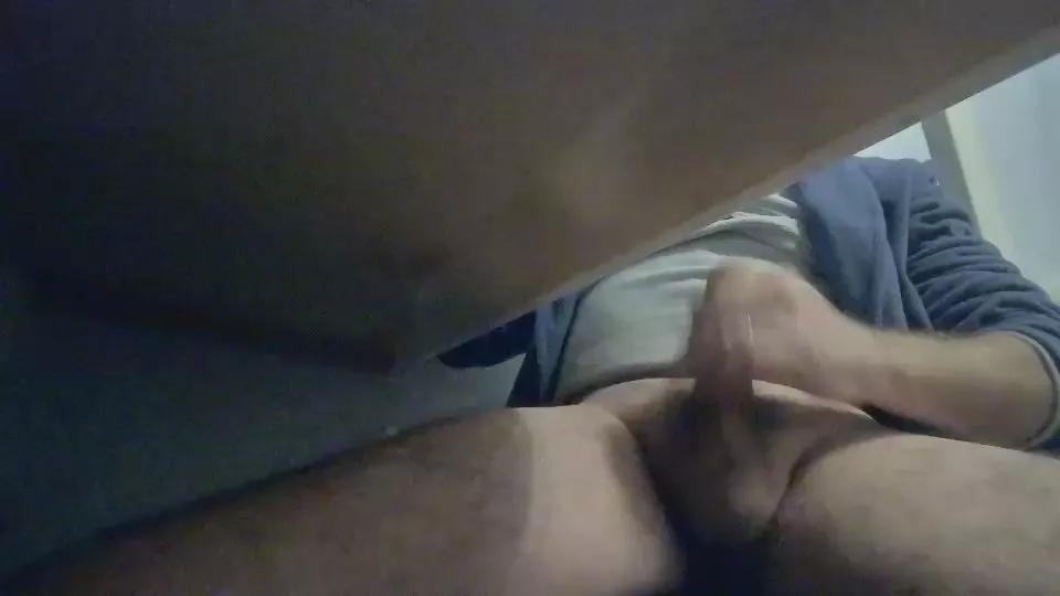 josedu40 on Cam4 
