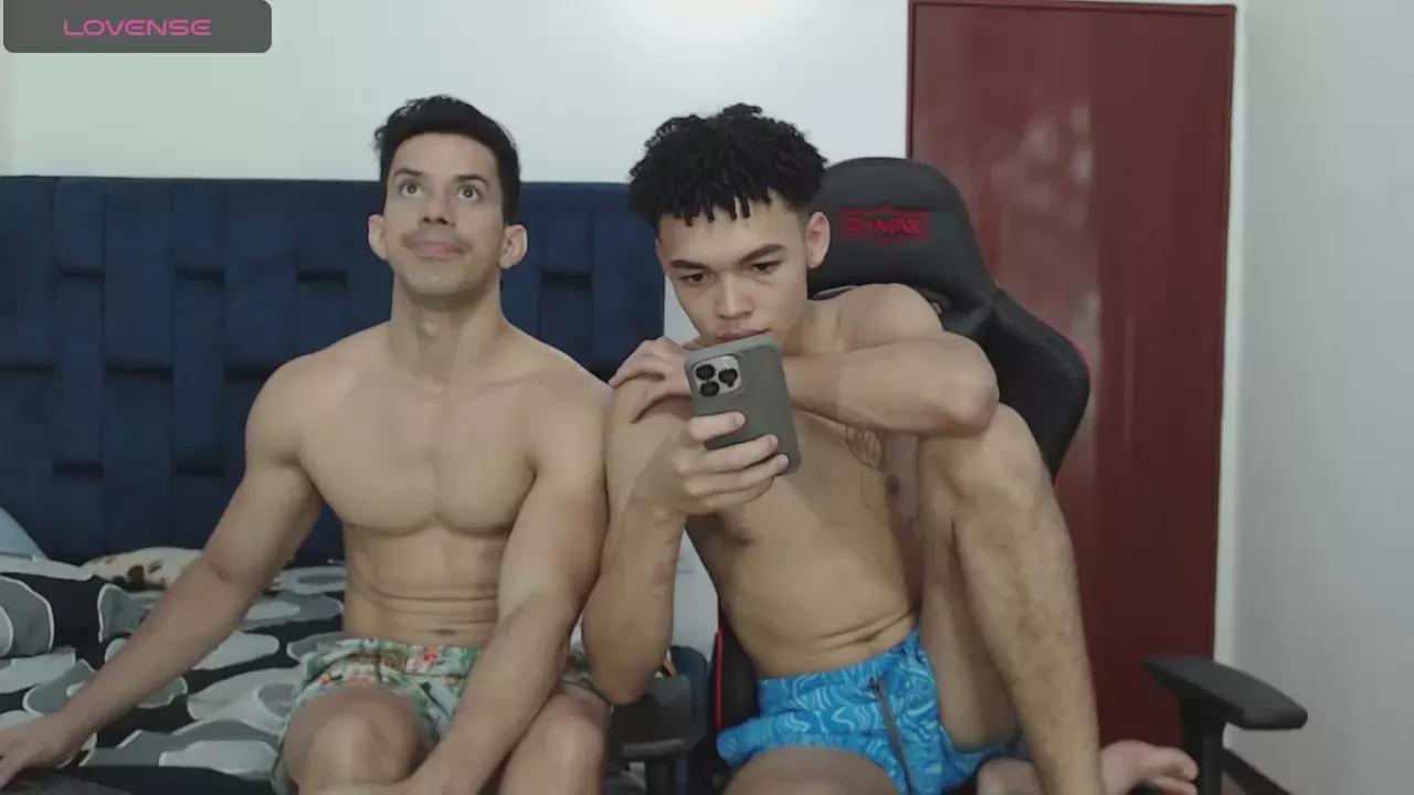 Joserumbero91 on Cam4 