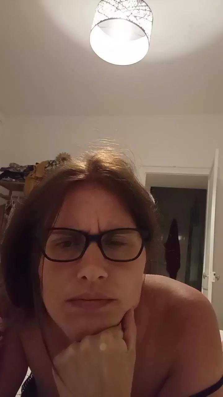 Julacoquine33 on Cam4