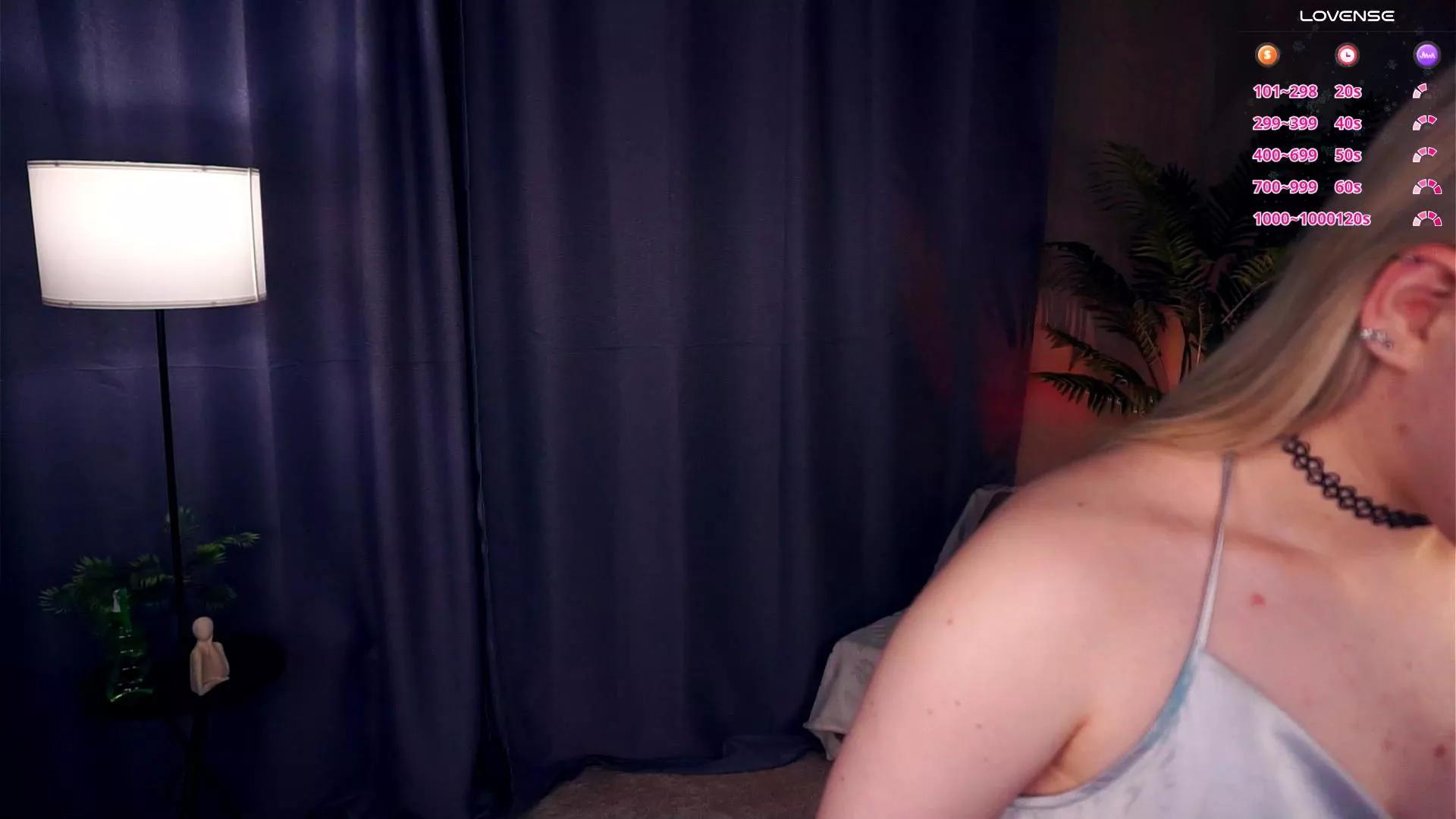 JulianaArras on Cam4 