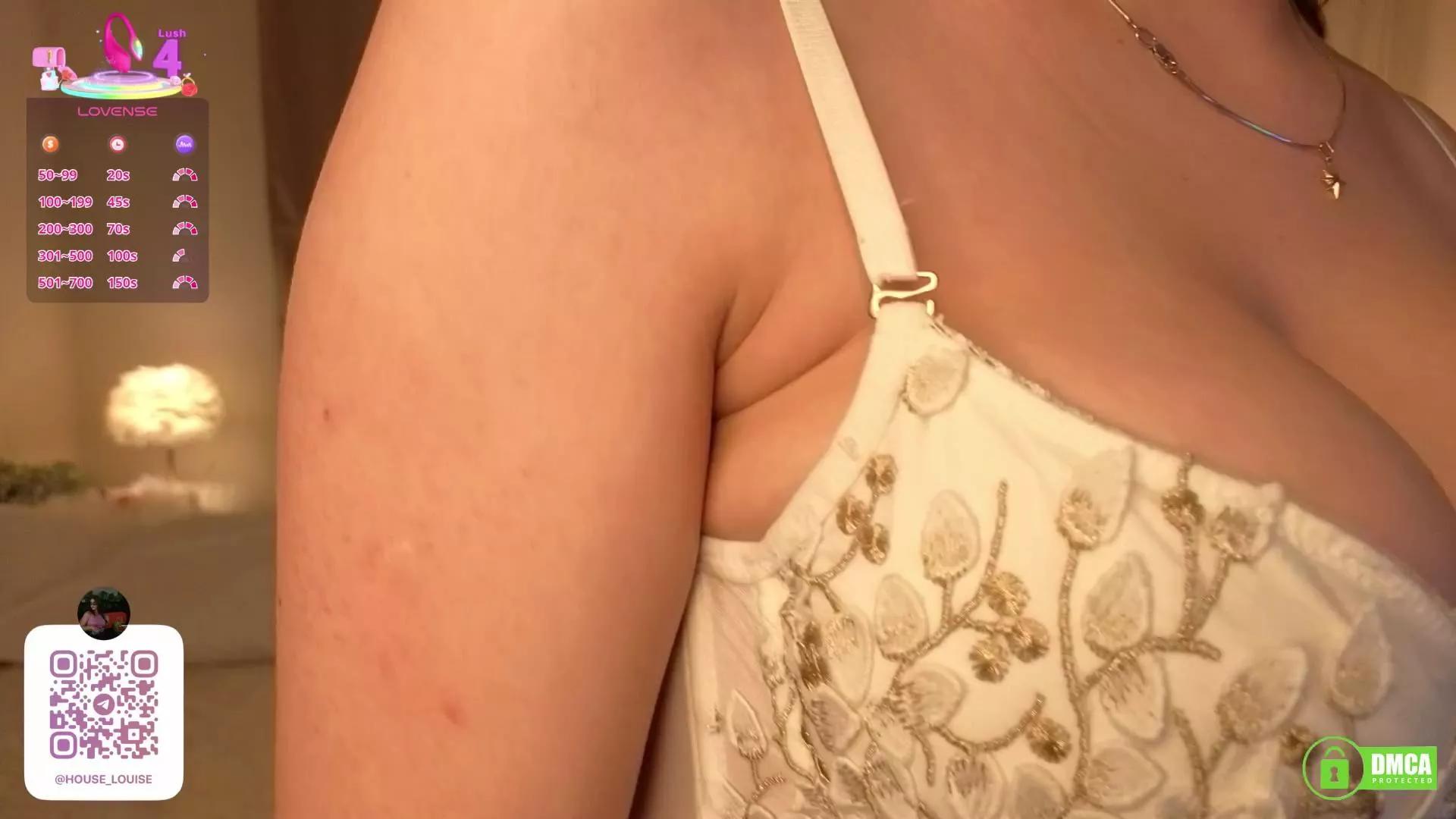 JulianaBurge on Cam4 