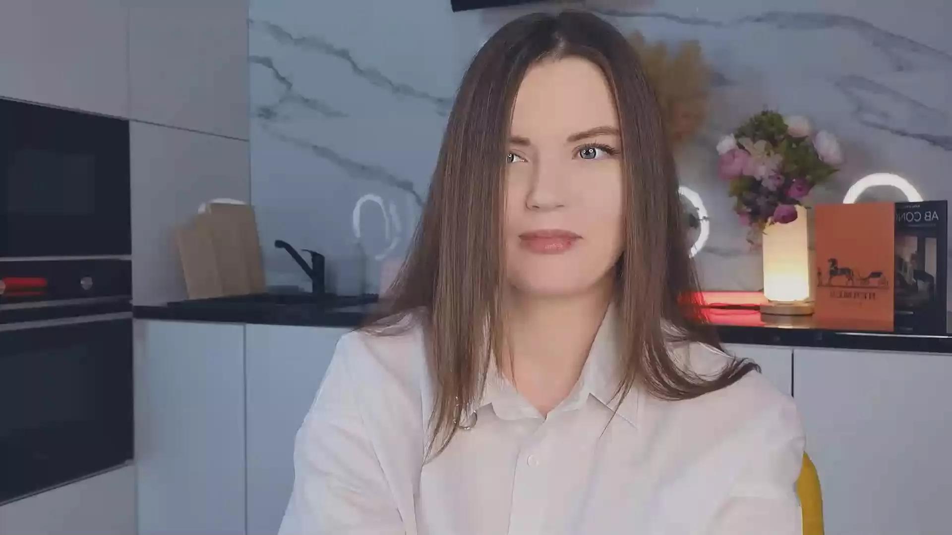 Offline JulianaHammond on Cam4