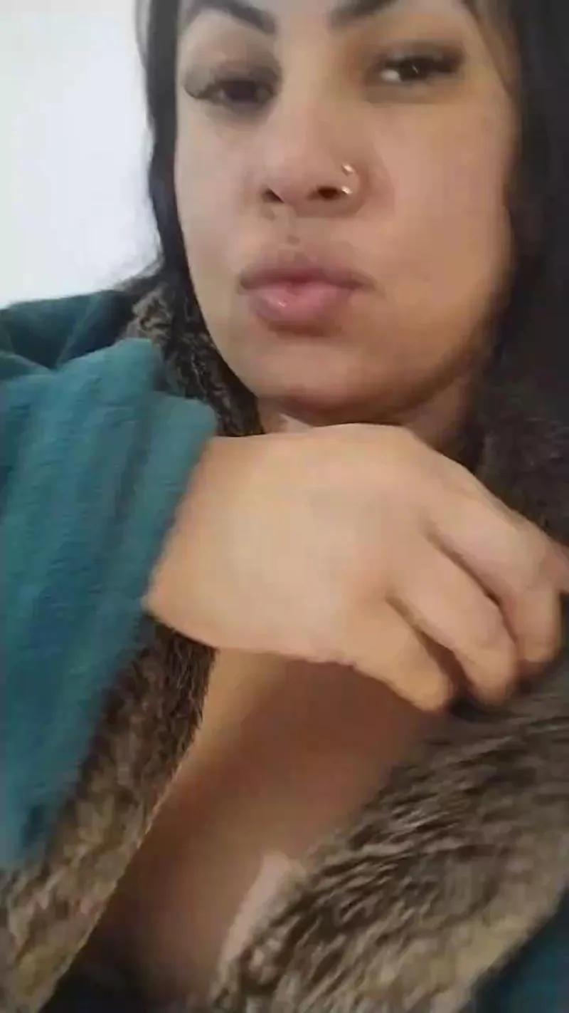 juliaxxr on Cam4