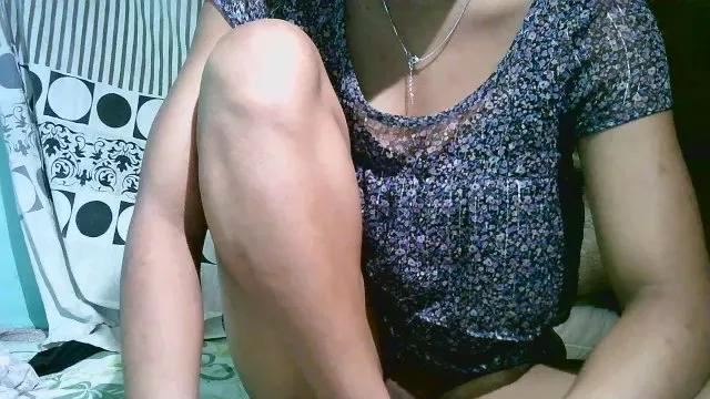 Juliesweety on Cam4 