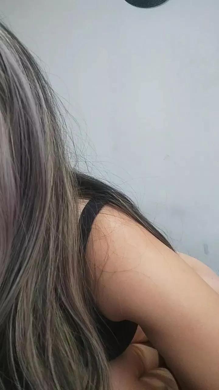 JulietaRuzzo on Cam4 