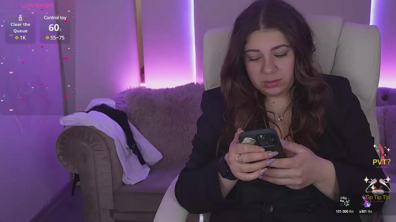 Offline JulietDream on Cam4