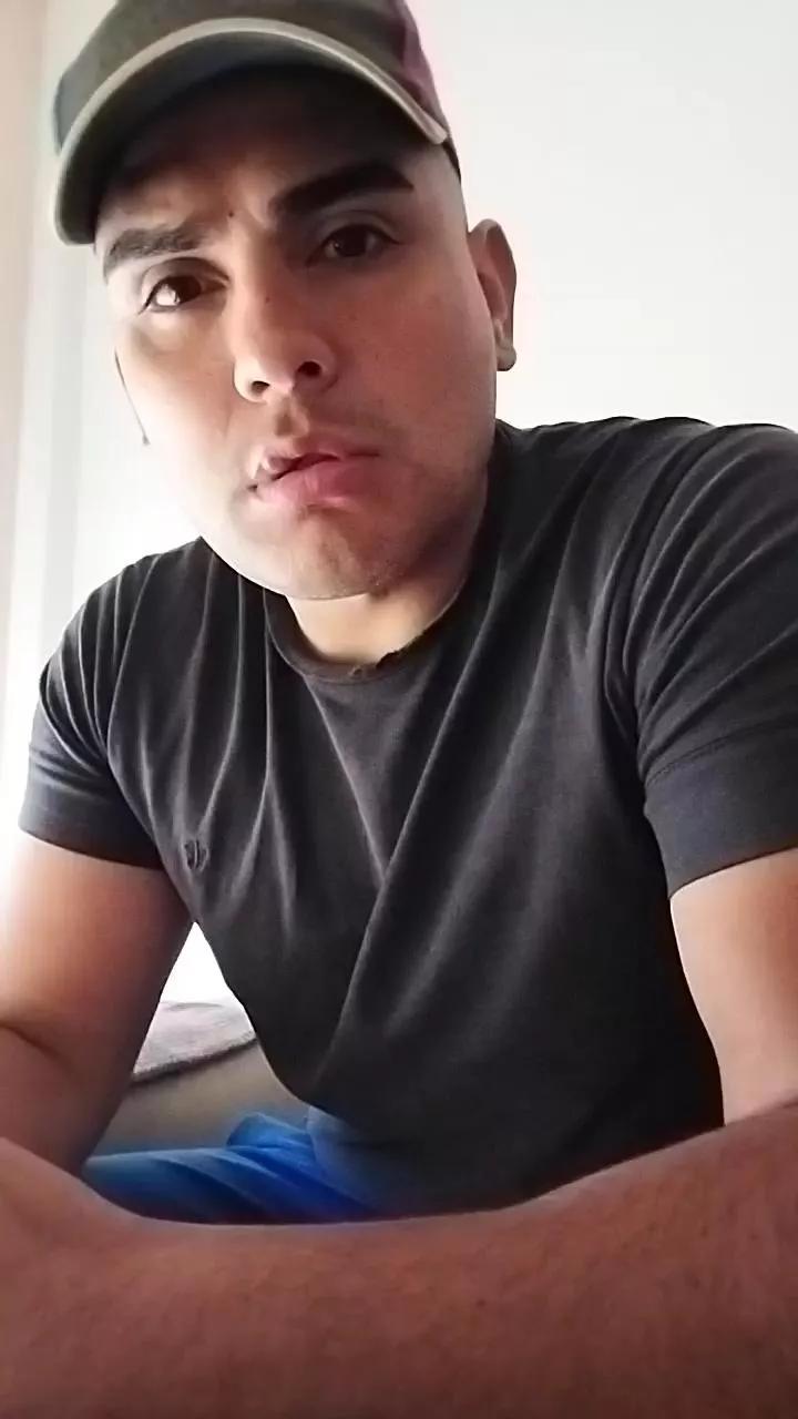 Freechat Julipc on Cam4