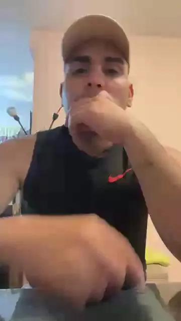 Watch Julipc, he wants to masturbate for you Julipc from Cam4