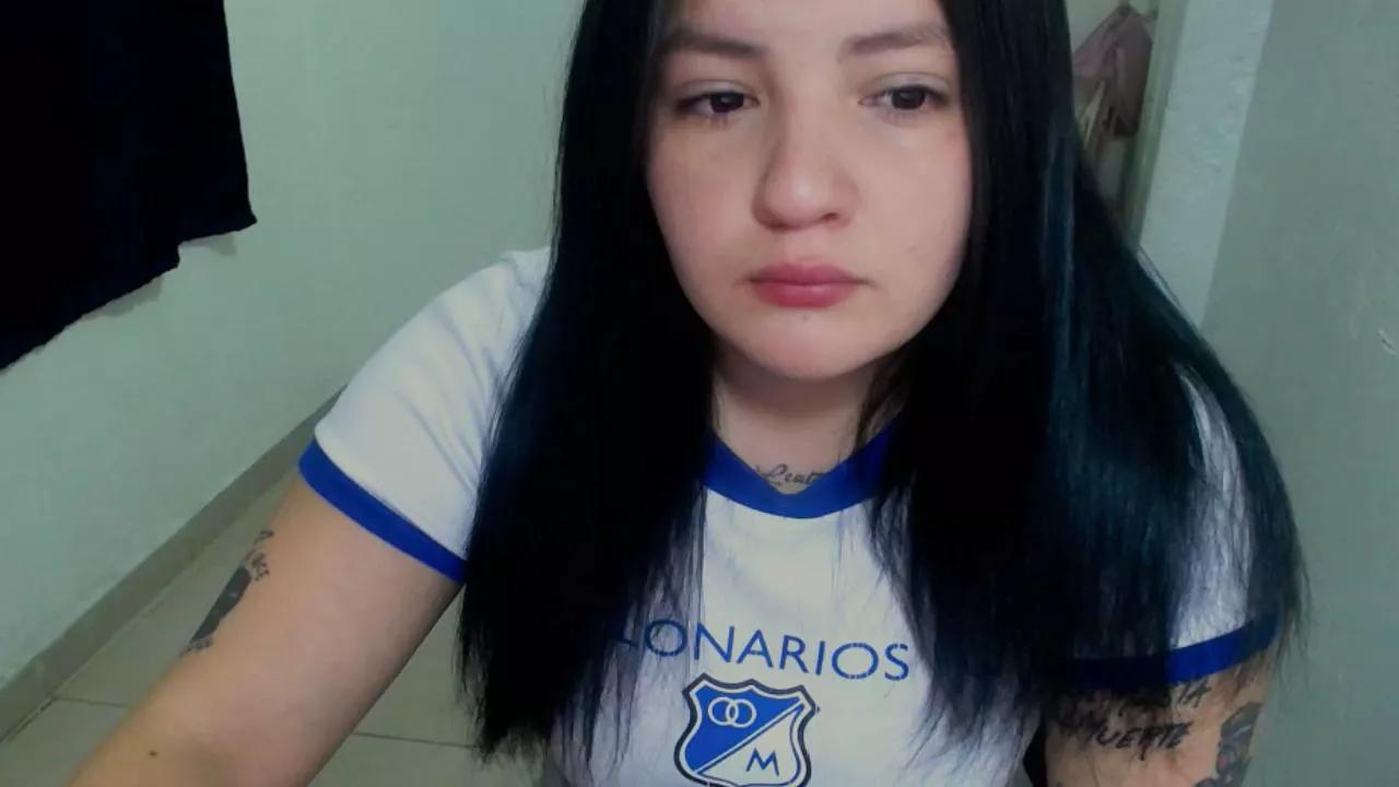 jullymessyy on Cam4 