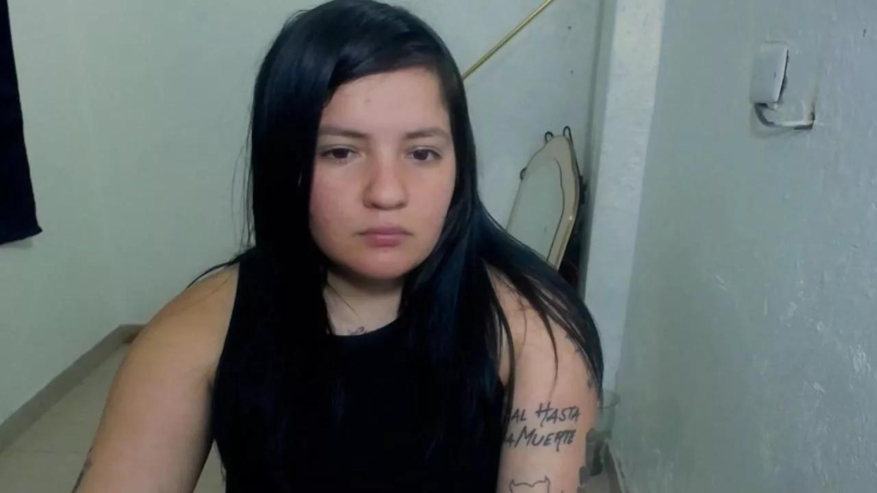 jullymessyy on Cam4 