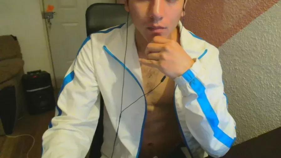 kael_art on Cam4 