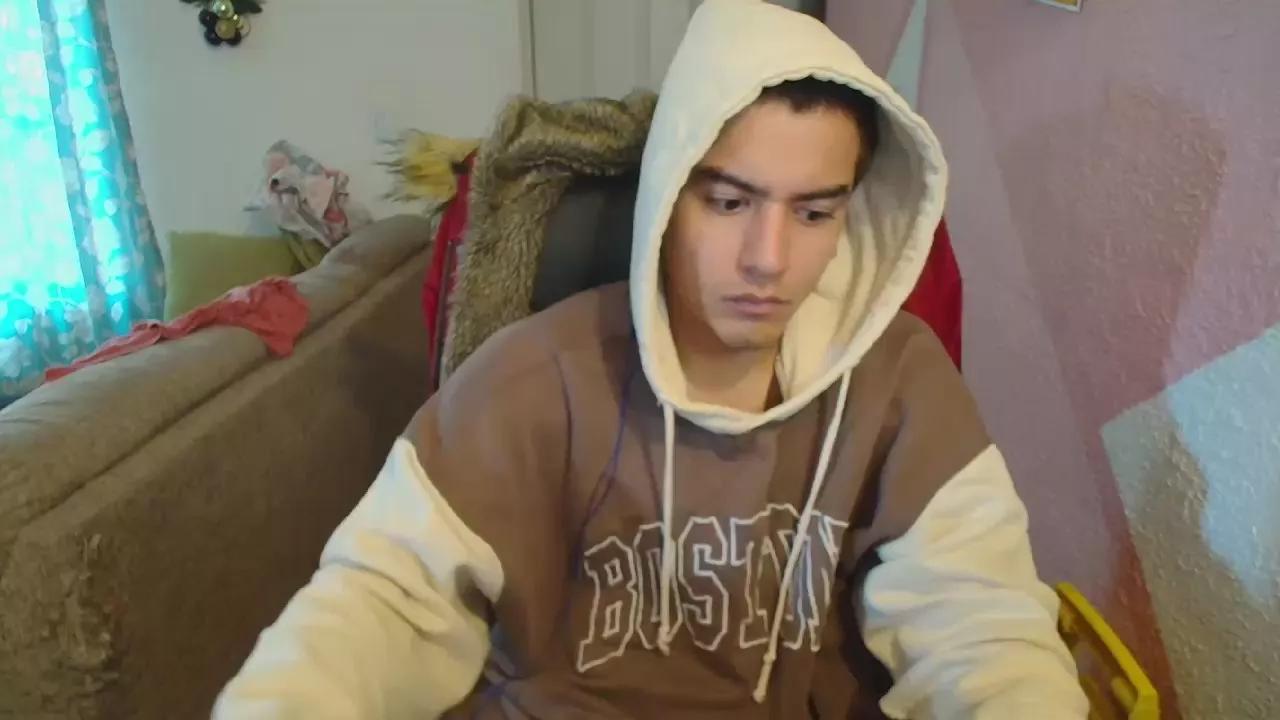 kael_art on Cam4 