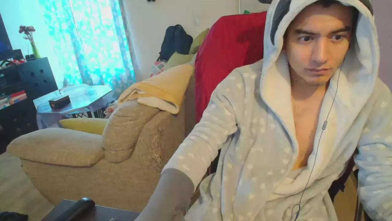 kael_art on Cam4 