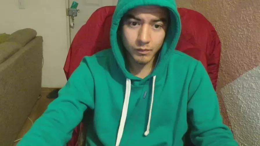 kael_art on Cam4 