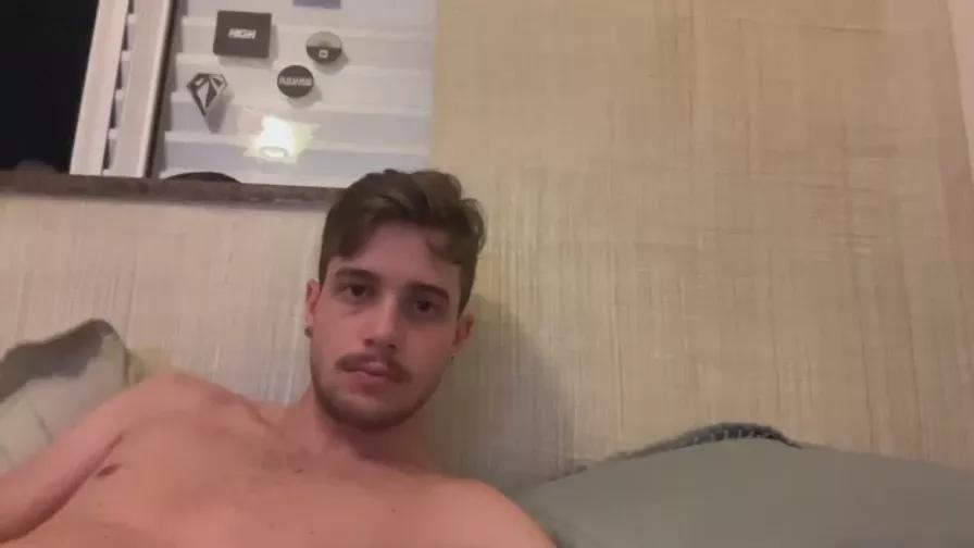 kaionovinho22 on Cam4 