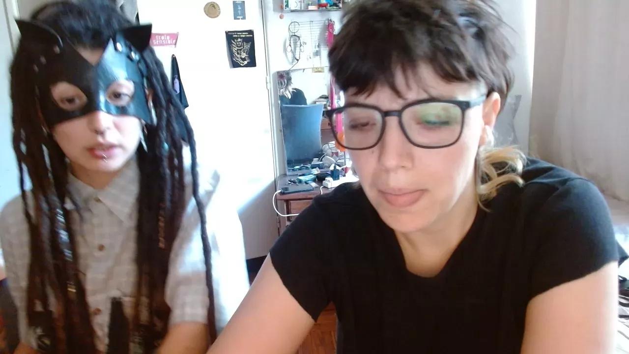 Kalips0 on Cam4 