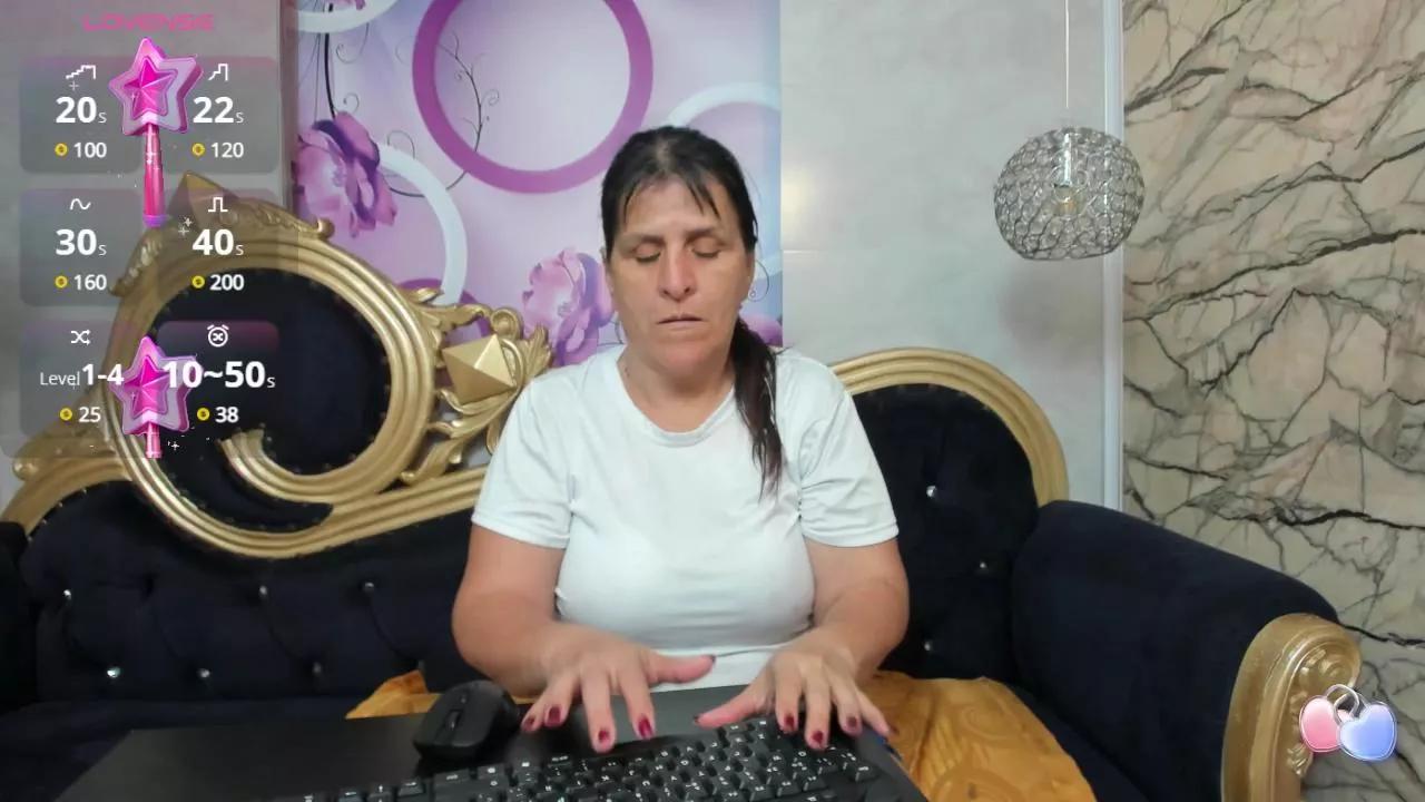 karito_mature on Cam4 