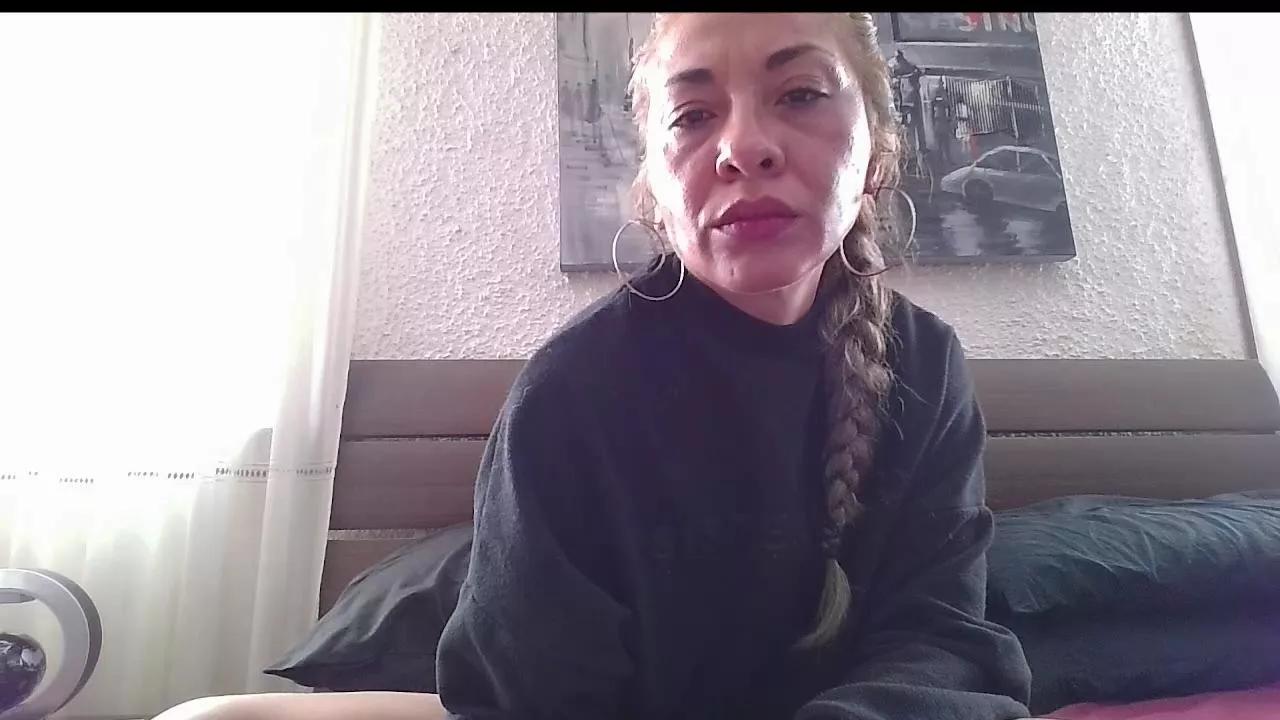 Karolinareaper on Cam4 