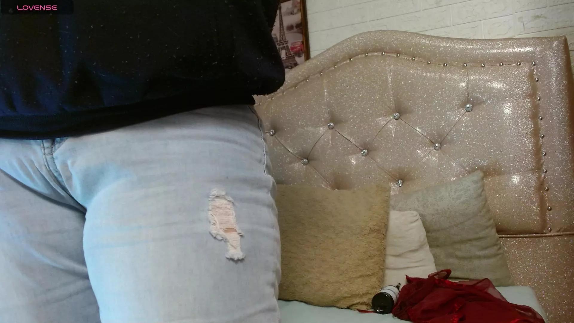 KataStiward on Cam4 