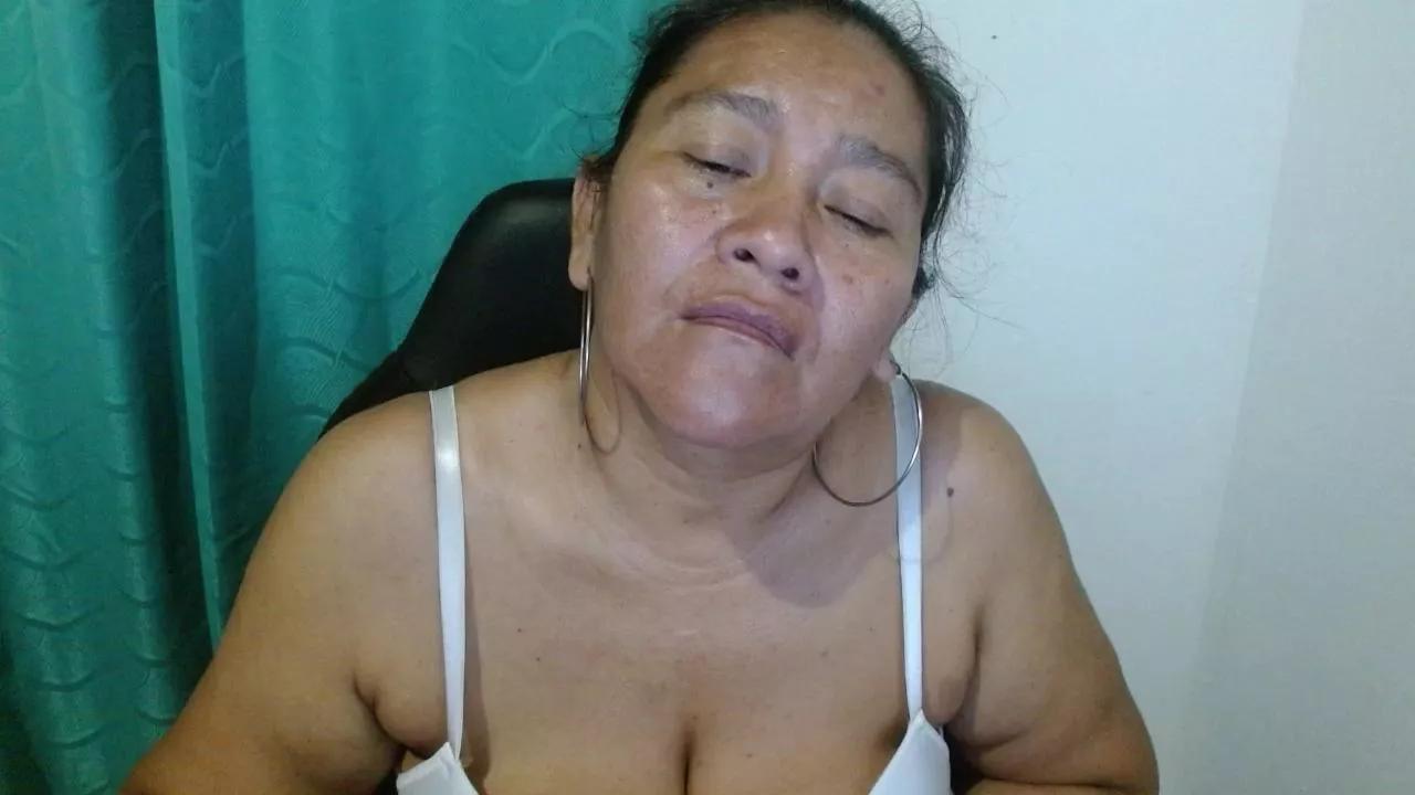 katia_mature on Cam4 