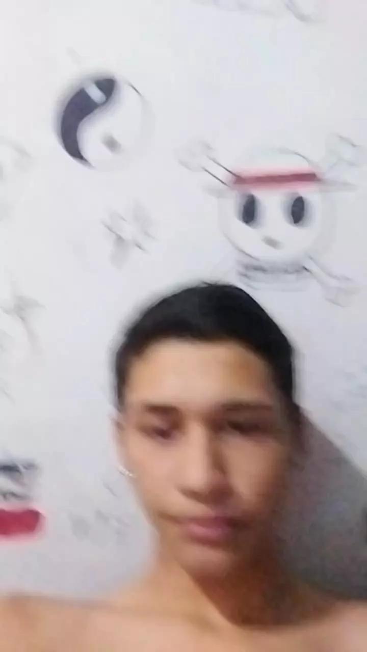 kauanfadalllon1 on Cam4