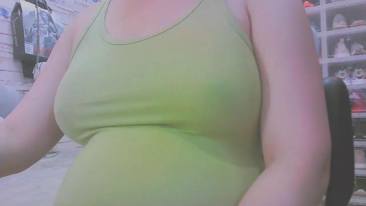 Keepmepreggo on Cam4 