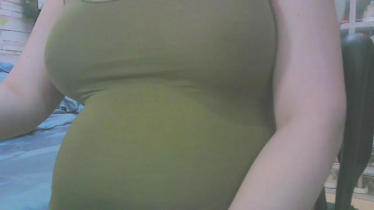 Keepmepreggo on Cam4 