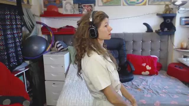 kellynumber8 on Cam4 