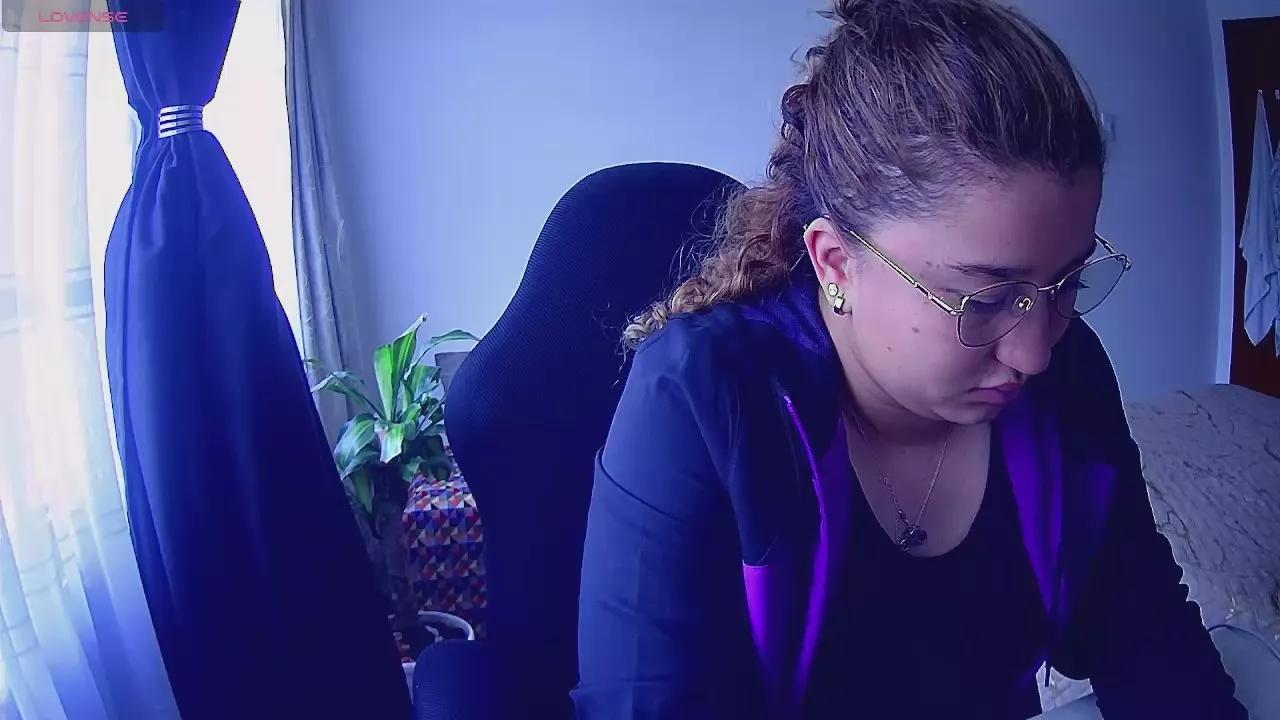 Offline Kerry_jacksonn on Cam4