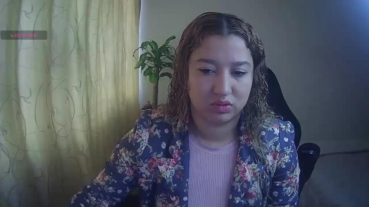 Offline Kerry_jacksonn on Cam4