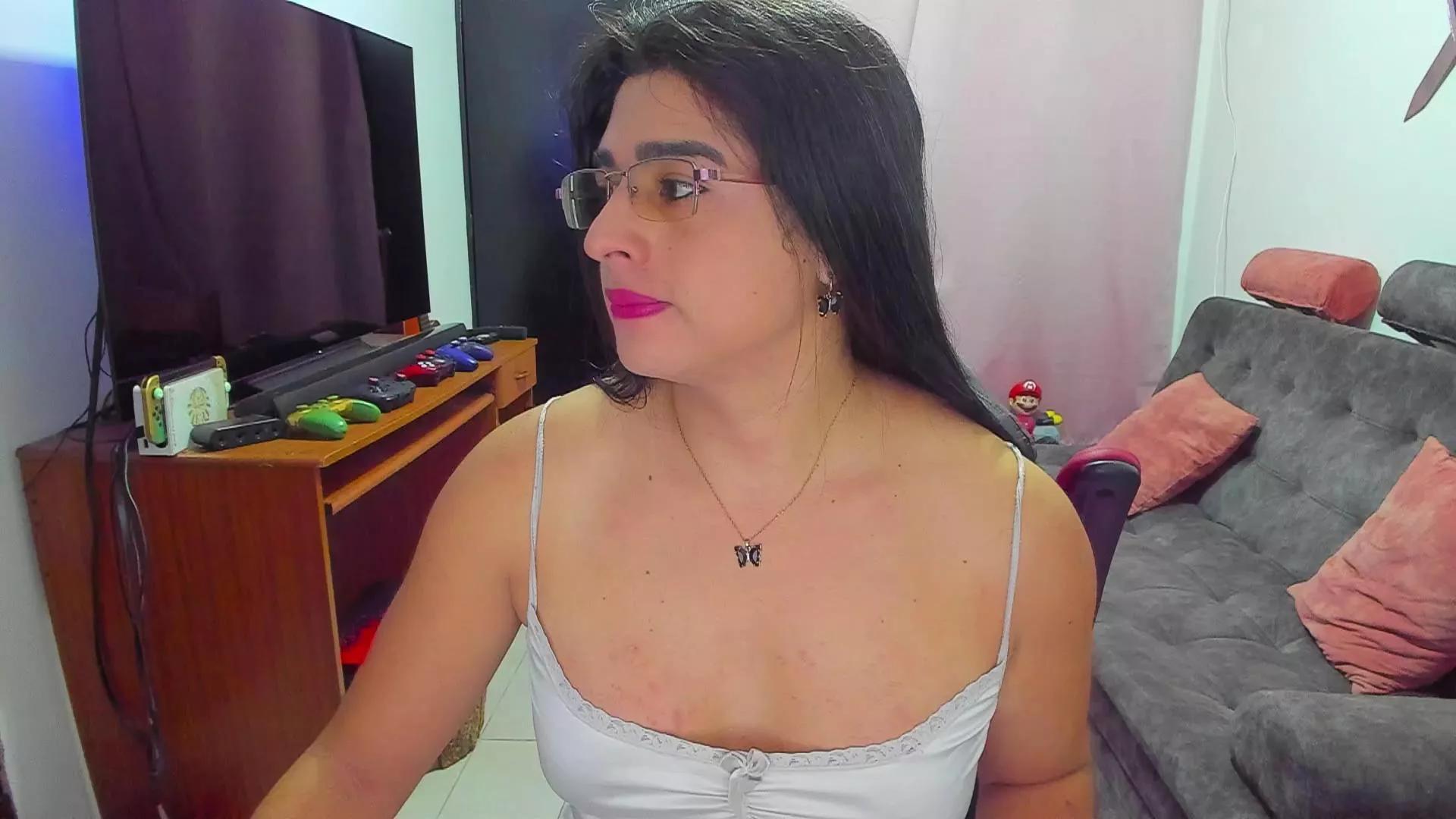 Khalifa_Trans on Cam4 