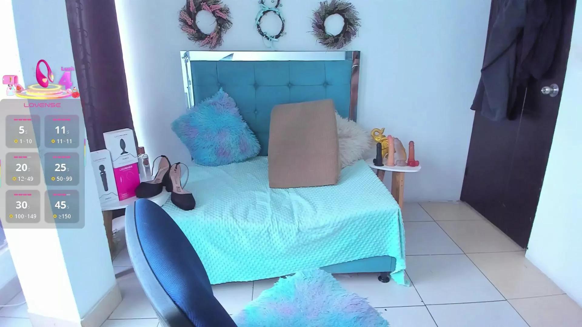 Khloe_Smmithh on Cam4 