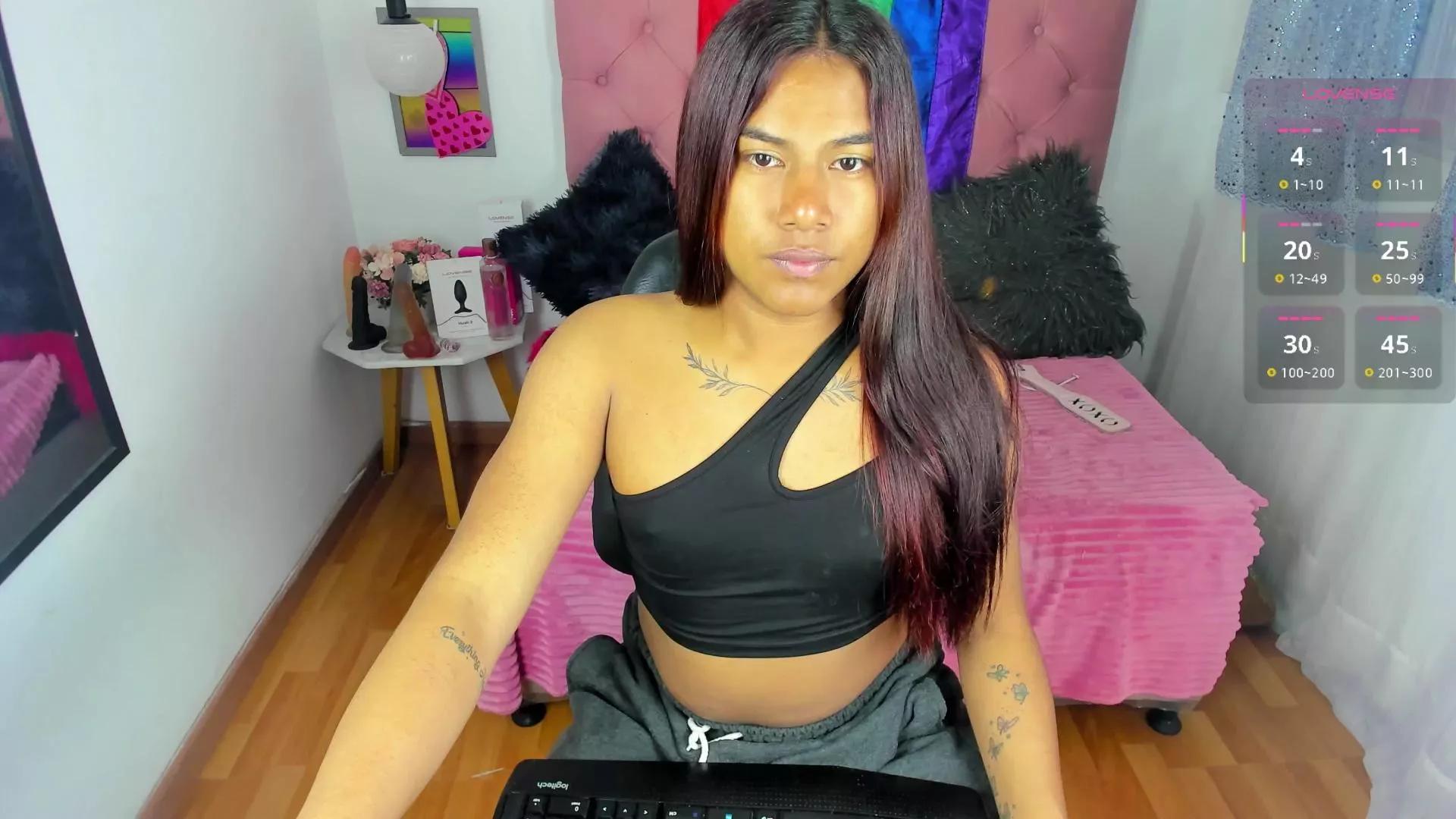 Khloe_Smmithh on Cam4 