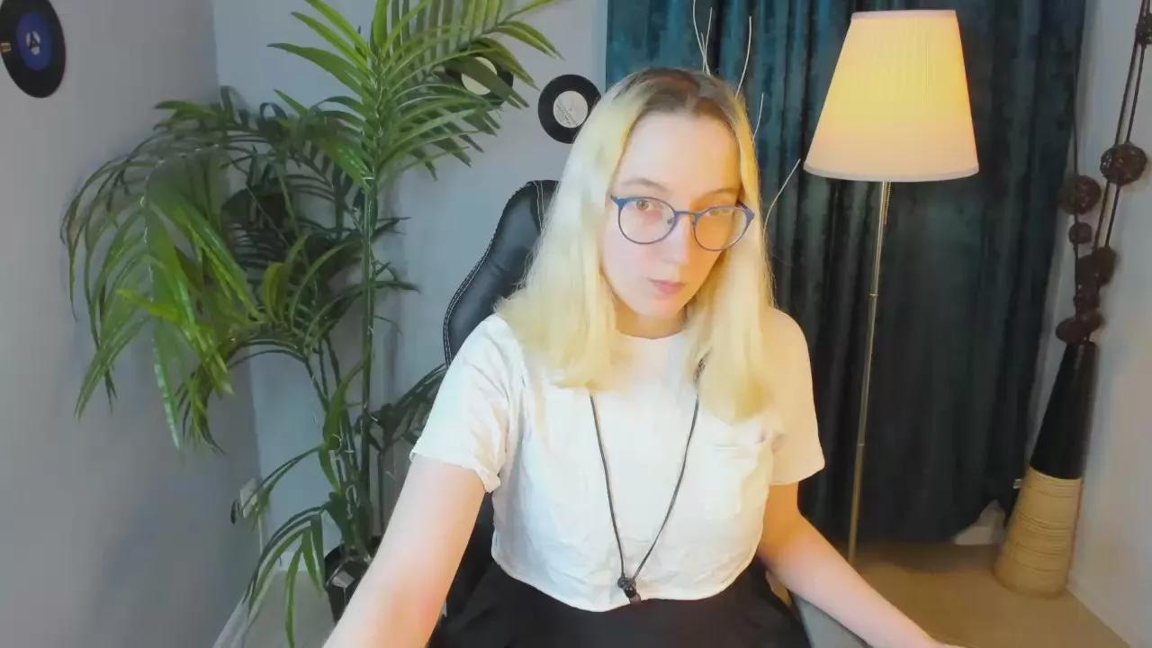 kiravang on Cam4 