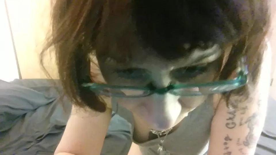 KissraChick on Cam4 