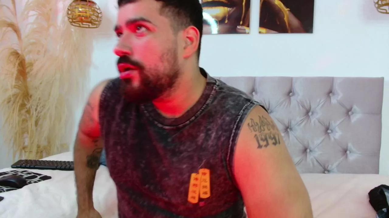 klauss04 on Cam4