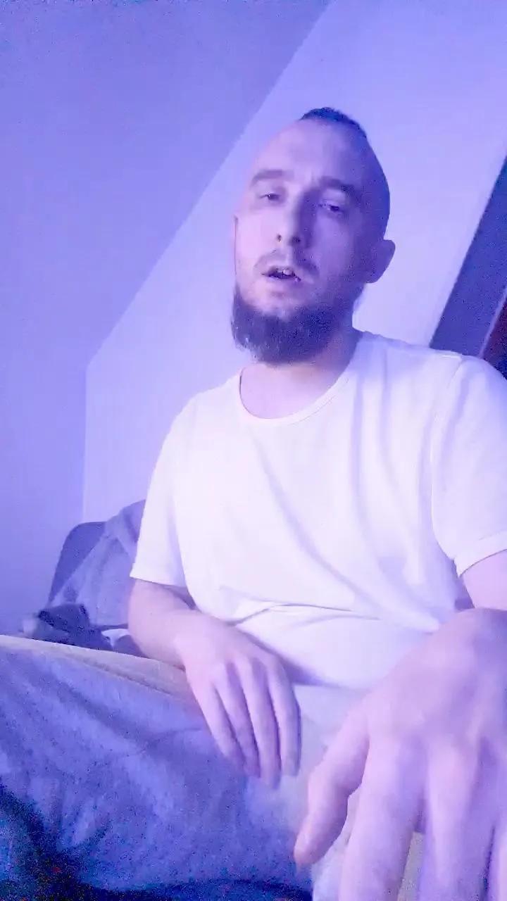 Offline Knutberserker on Cam4