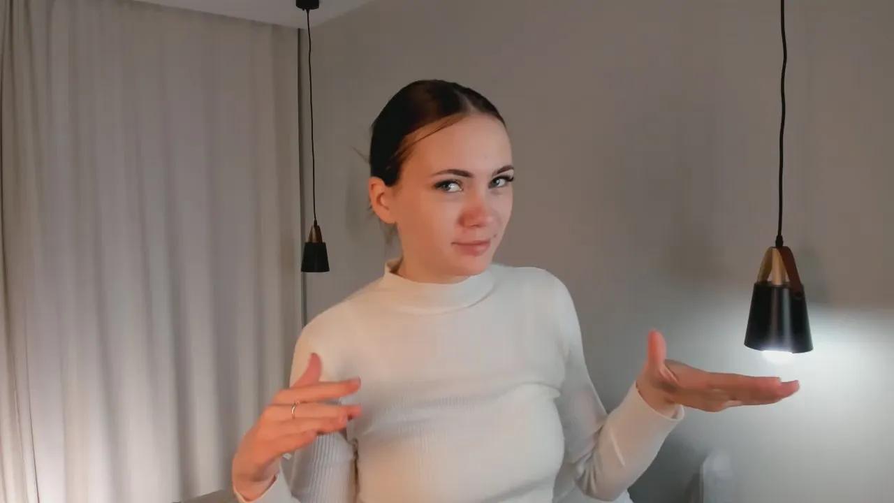 Freechat KristanNewness on Cam4