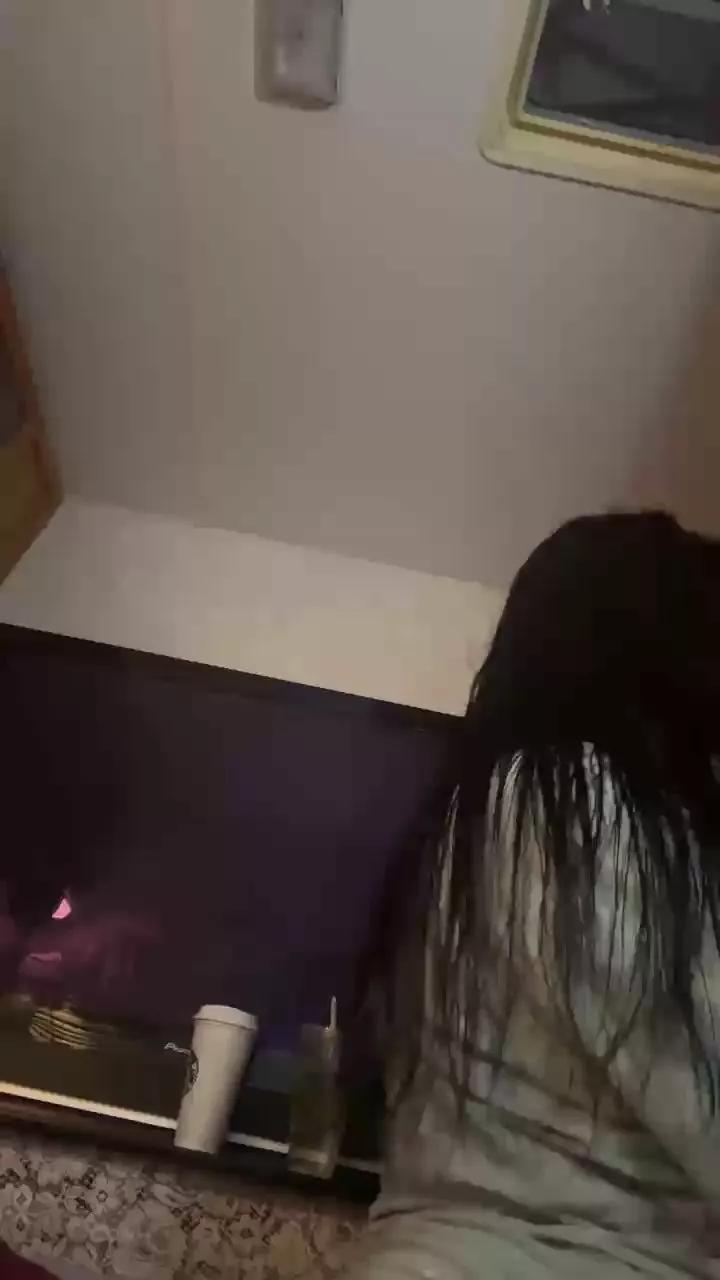 Kristnxoxoxoxo on Cam4 