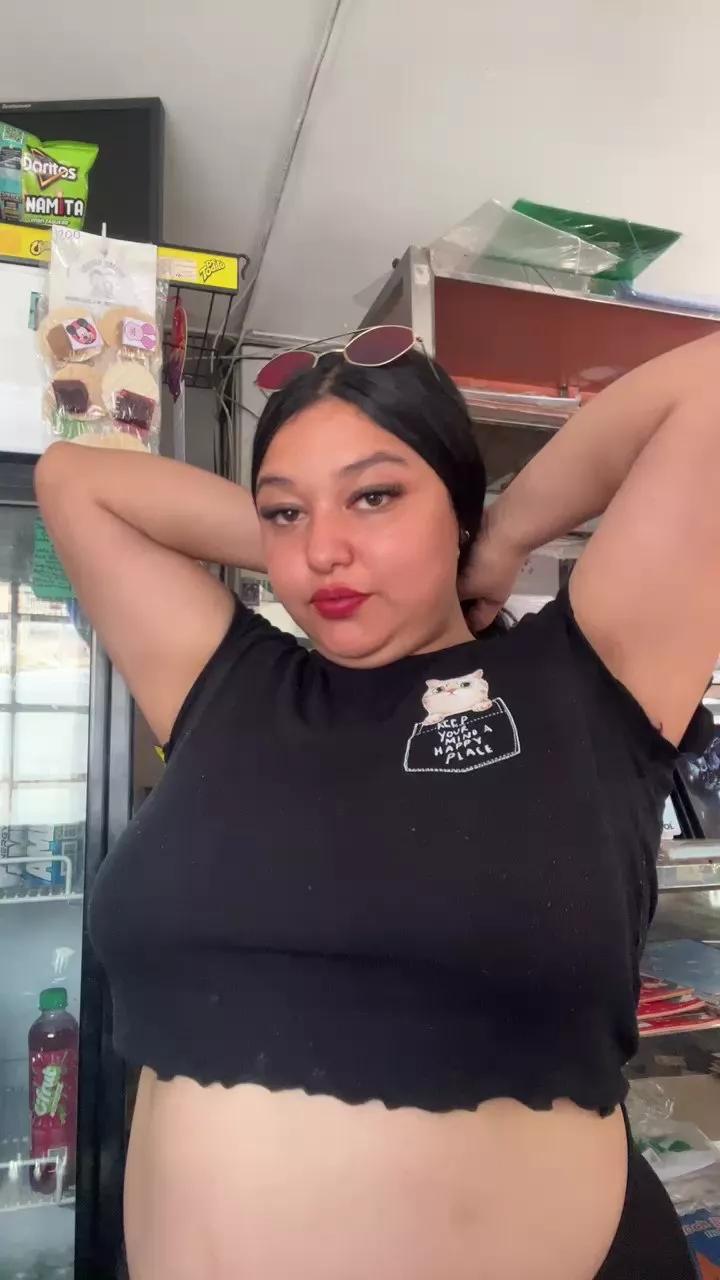 kym_owens on Cam4 