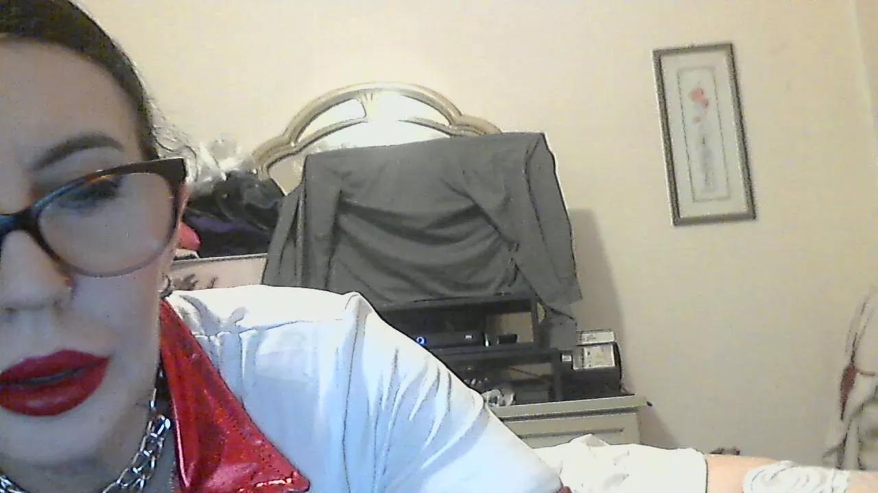 Lady_Goth73 on Cam4 