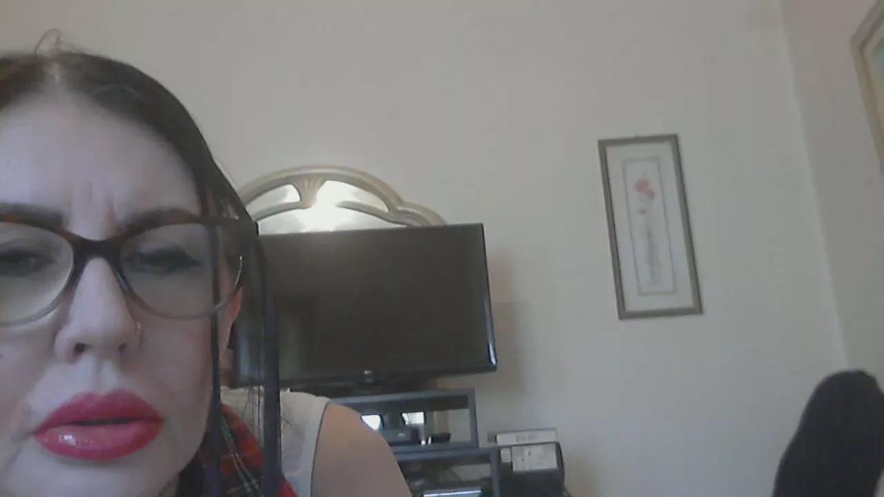 Lady_Goth73 on Cam4 