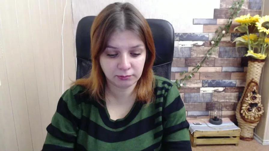 Lady_In_Dreams on Cam4 