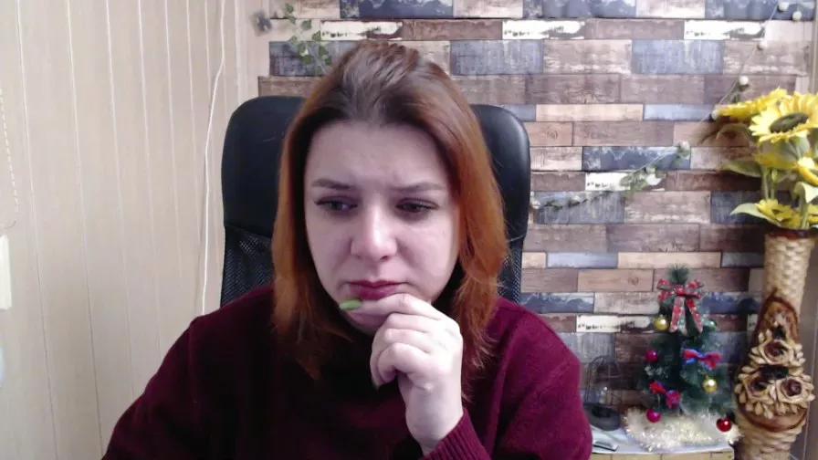 Lady_In_Dreams on Cam4 