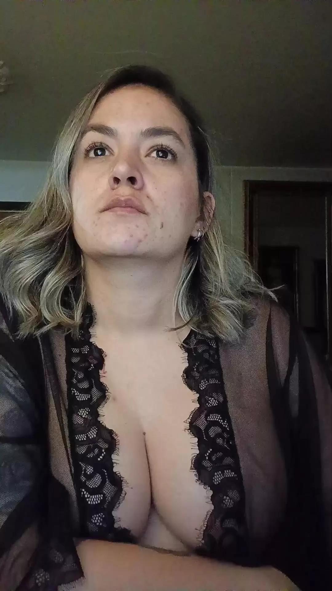 ladykyhara on Cam4 