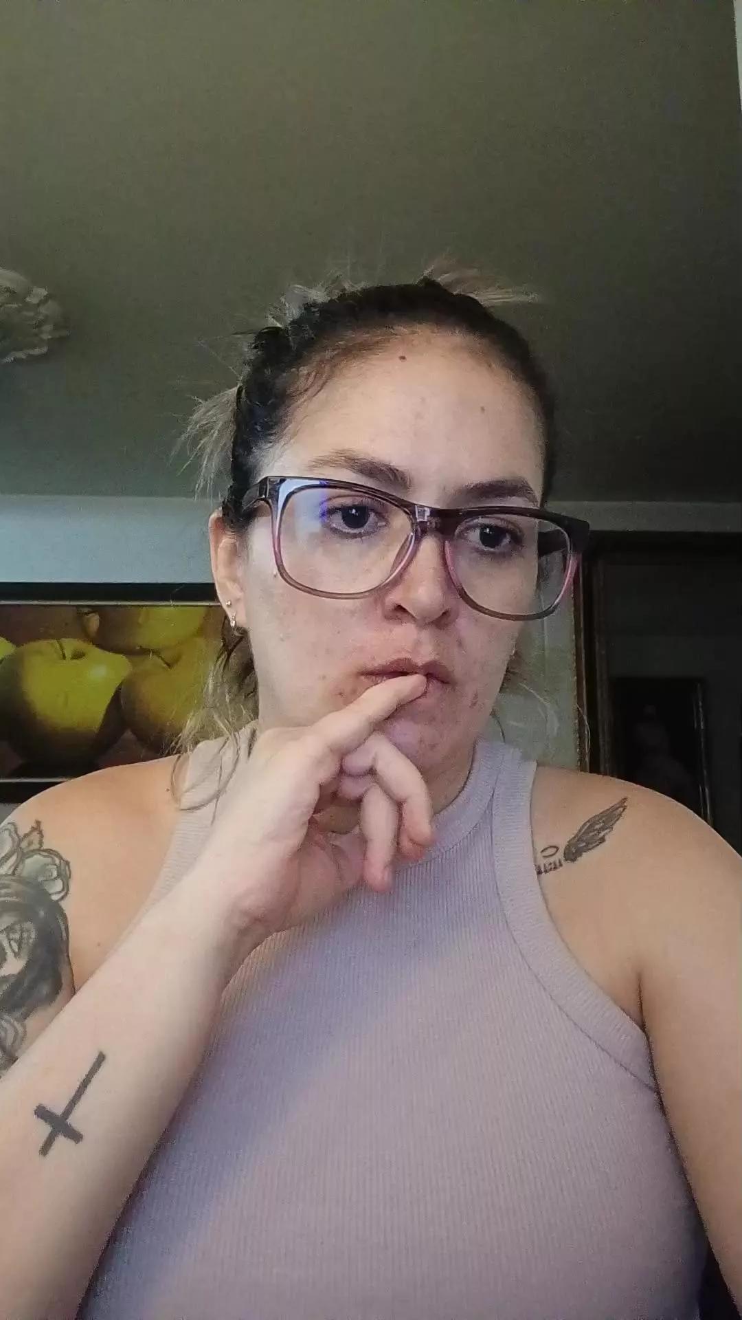 ladykyhara on Cam4 