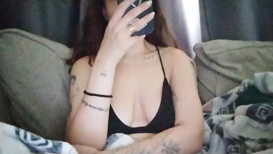 ladyliz0 on Cam4 