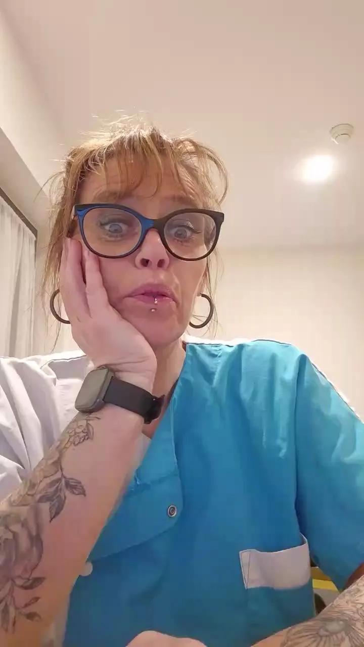 Ladyquadra9 on Cam4 